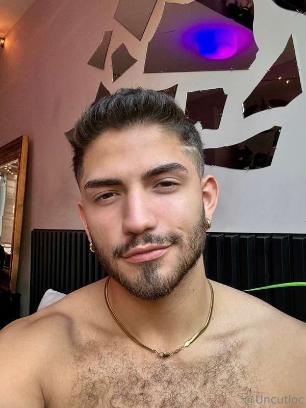 do you like the new haircut 😉 3