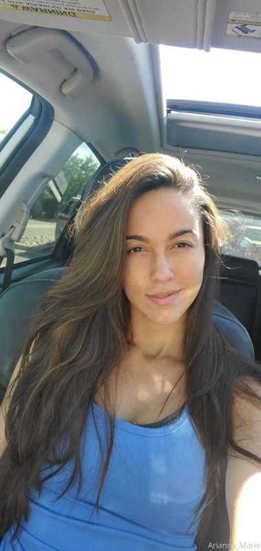Going climbing today! 


Unlock my LAST video and I'll send ..