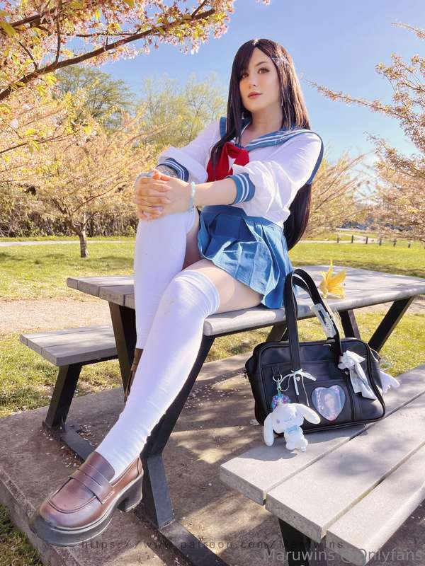 More cosplay today!Midgar High Tifa 🌸 the sakuras were prett.. 4