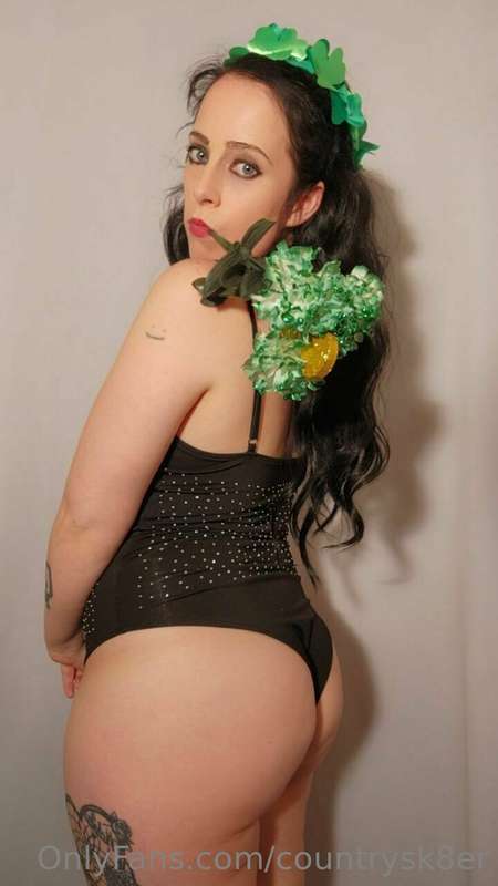 In honor of st patricksday tomorrow happy st Patrick's day h.. 10