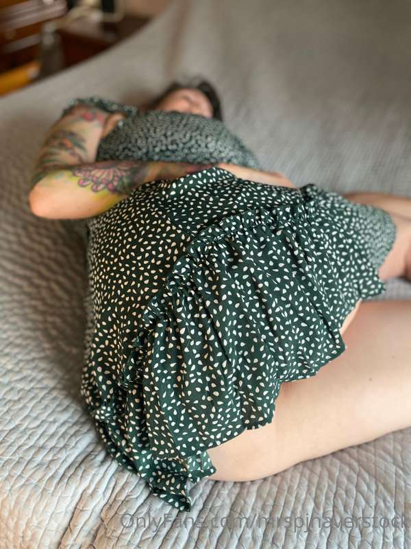 Photo shoot in a cute new summer dress… with a Wednesday twi.. 3