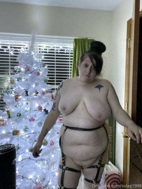 These are terrible pictures but merry Christmas!??