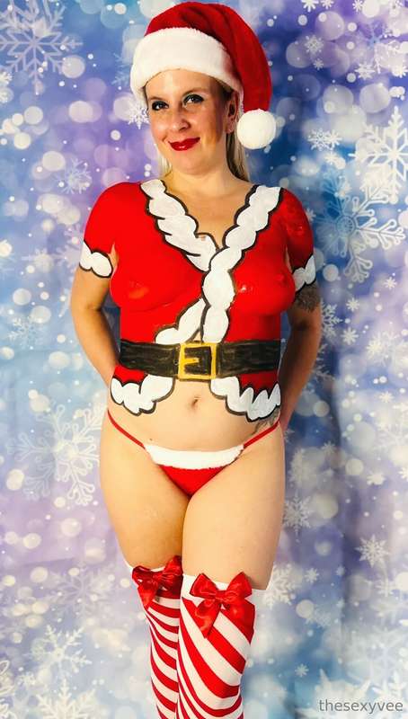 How do my titties look all painted up? Ho ho ho!