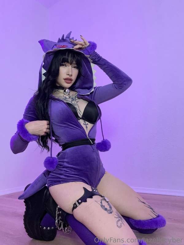 More of my Gengar cosplay :3