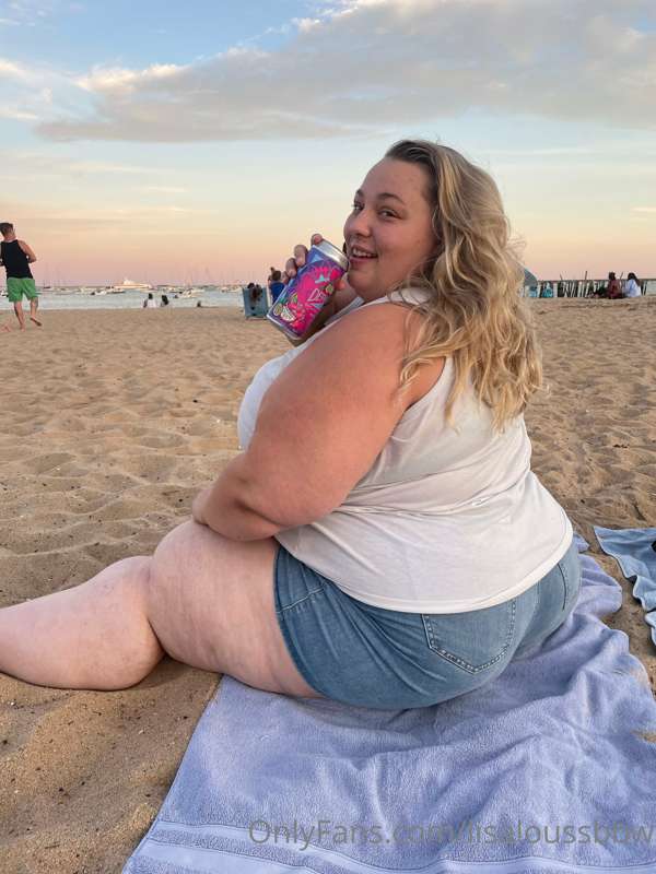 Day 26 of my trip was in Provincetown! I had my first, of ma.. 4