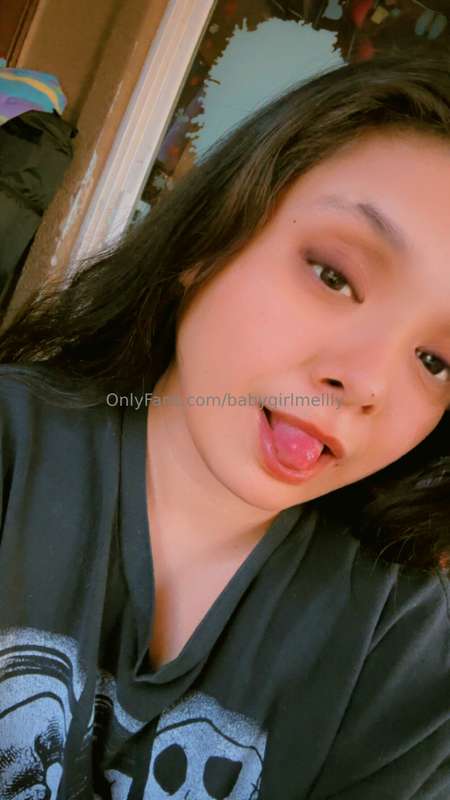 I want ur cum in my mouth 👄😫😣🍆💦💦💦