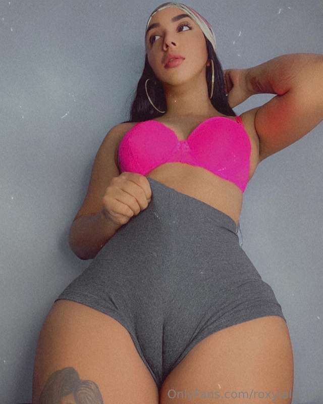 Roxylaleche - Onlyfans - 2024-12-24T14:56:55