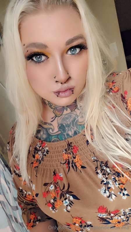 Hey, just trying to see somethingIf you like the blonde hair..