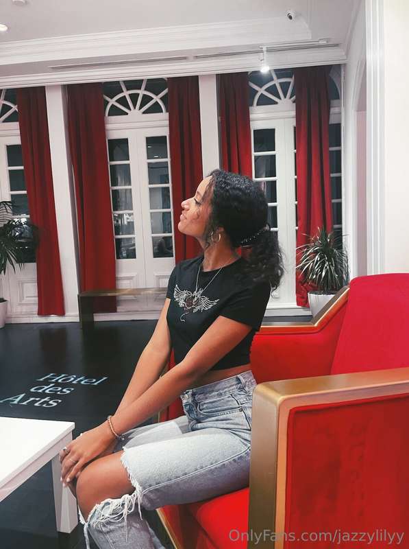 can you guess what i was thinking about? (hint: you) 💕