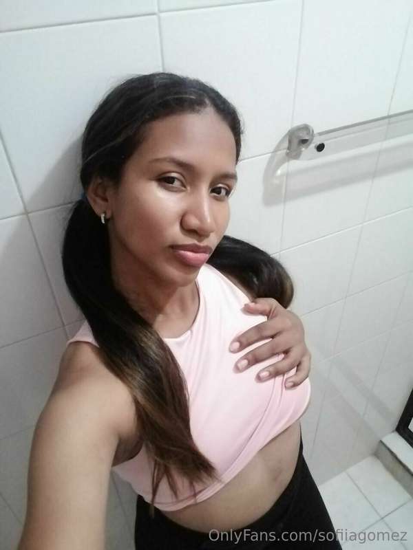 Amores is getting hot we do