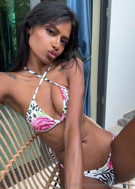 want a little more kisses? 💋