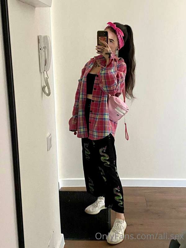 The first time you saw me dressed like this, would you pay a..