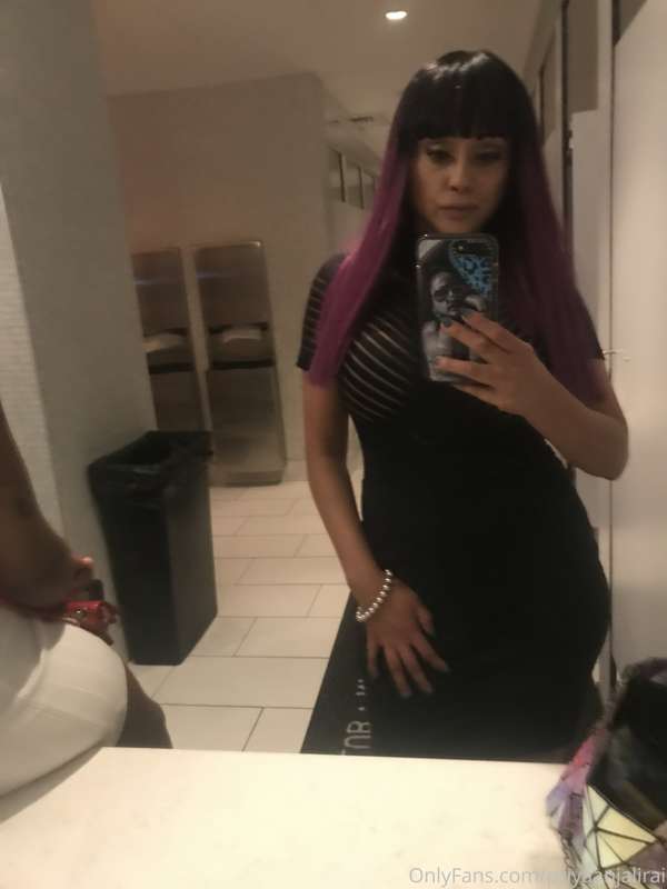 A peek at my look last night at drais 1