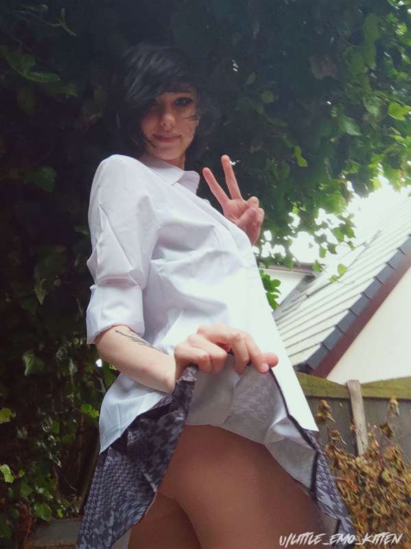Little_Emo_Kitten - Fansly - 15 Aug, 2022 6