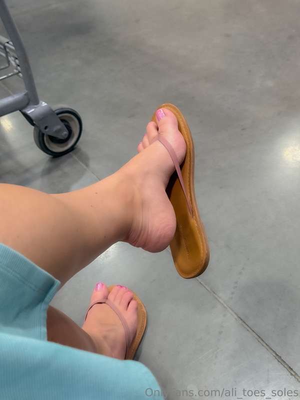 Stores suddenly seem a lot busier when you're flashing in th.. 8