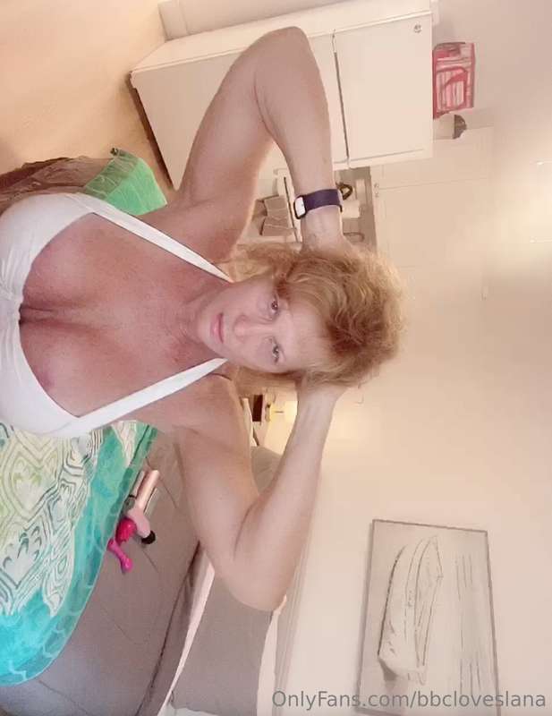 ❤️NEW SOLO ALERT❤️ Wanna see me play with my pretty tits????..