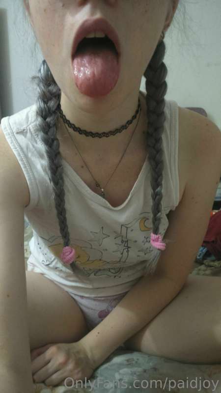 21 ♥

Mañana voy a subir algunas con la verga en boca :O // .. 3