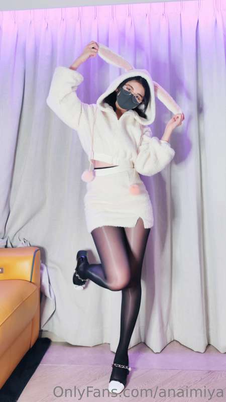Bunny girl 🐰🐰🐰 6