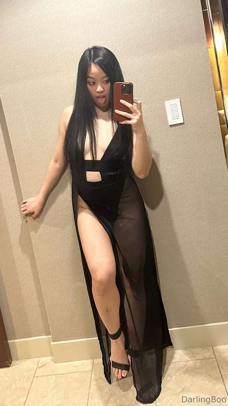 Don’t I look made for Vegas? ;) Received soo many compliment.. 8