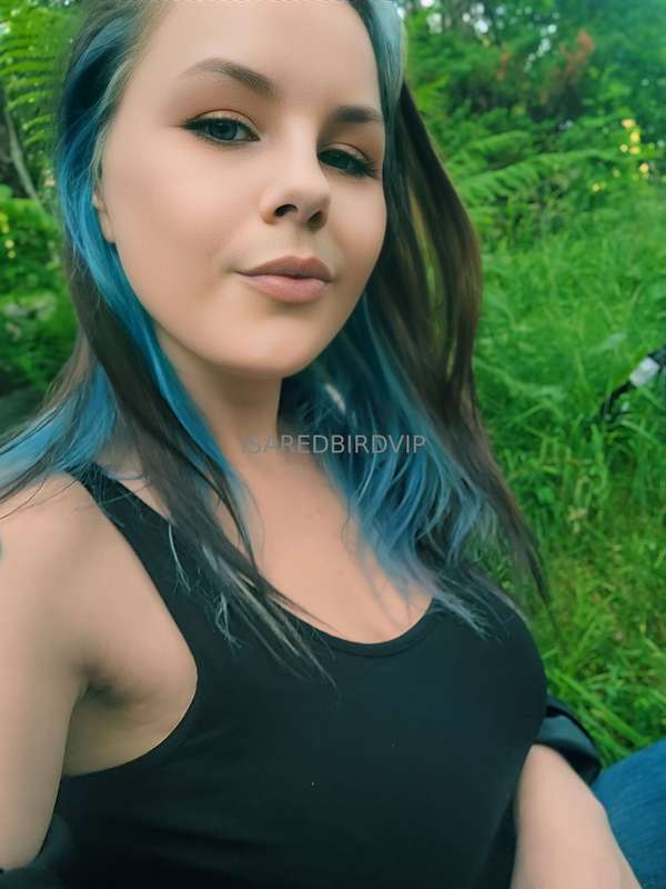 Isaredbirdvip - Onlyfans - 09 May, 2025