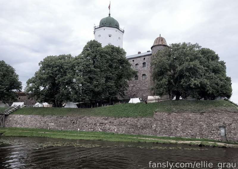 Ellie_Grau - Fansly - 17 Aug, 2024
