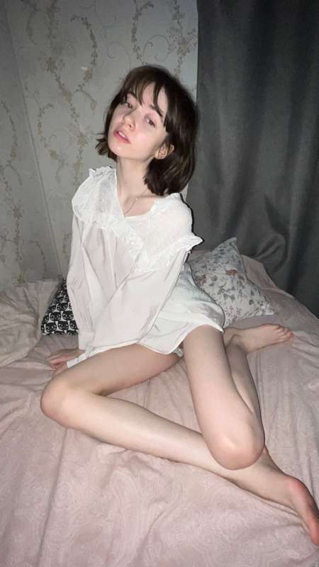 Yoursmalldoll - Fansly - 17 Dec, 2022 1