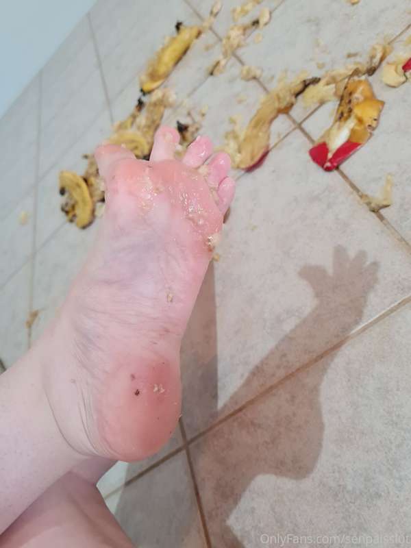 The aftermath from my banana crush video, would you like to .. 2