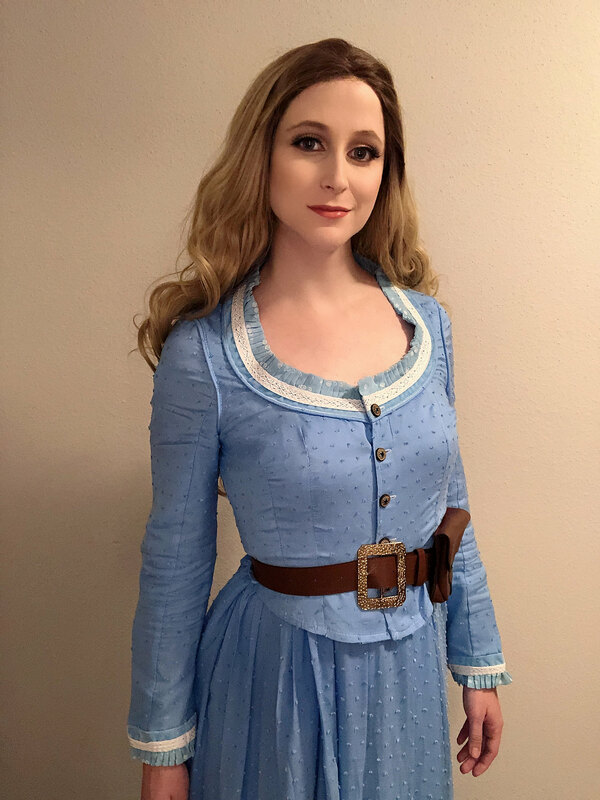 Did a cosplay test in my Dolores cosplay the other day. :) 1