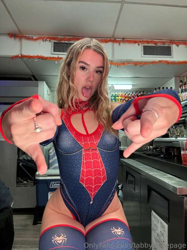 Curious what's under this costume? My VIP has the answers 😉 .. 2