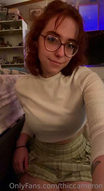 i’m such a slut for skirts i love them so much 1