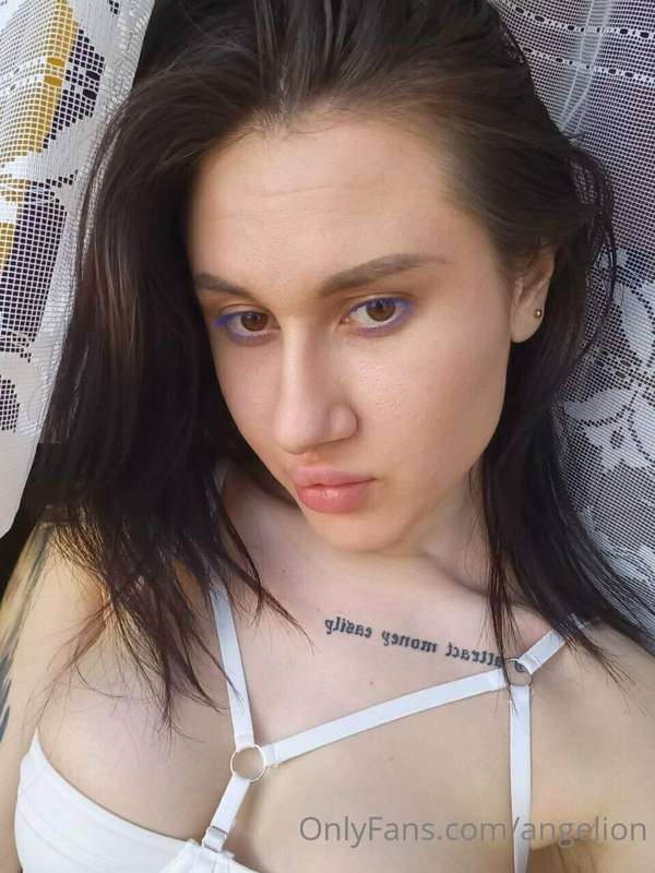 What do you think of my tattoo? 🥵