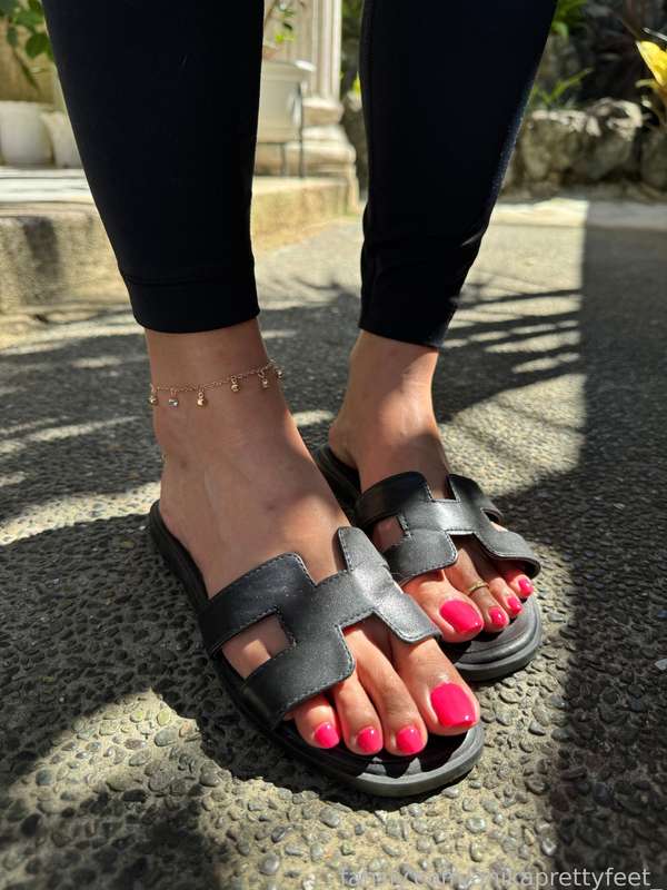 Anikaprettyfeet_ - Fansly - 26 Feb, 2024 20