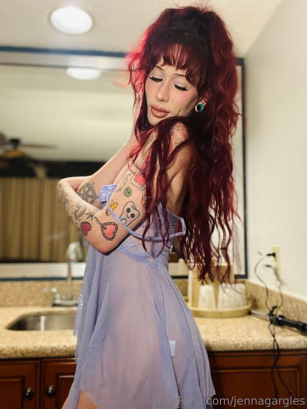 Some sexy photos from the solo I’m posting currently (; who’.. 4