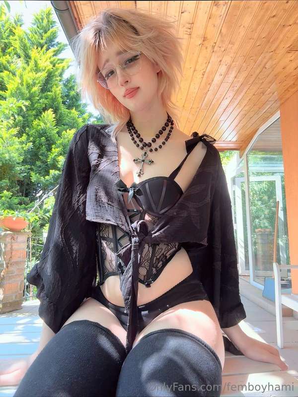 another sunny goth since u liked it~ :3 just wanna say I lov..