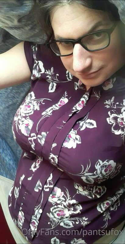 Look at the good job you did. Mommy has gotten so big that m.. 3