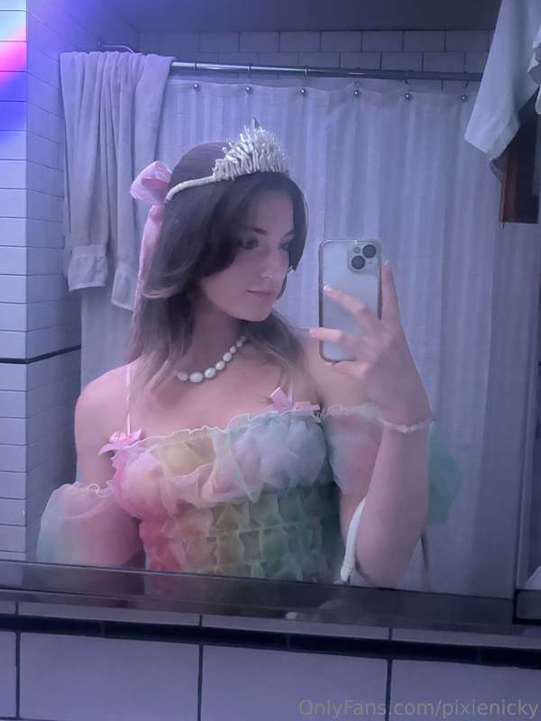 Before and after dressing up as a slutty princess for a Hall..