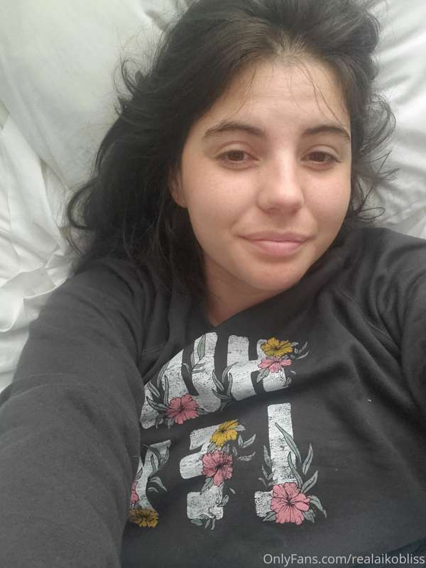 Good morning everyone! My eyes are barely open but I'm so ex..