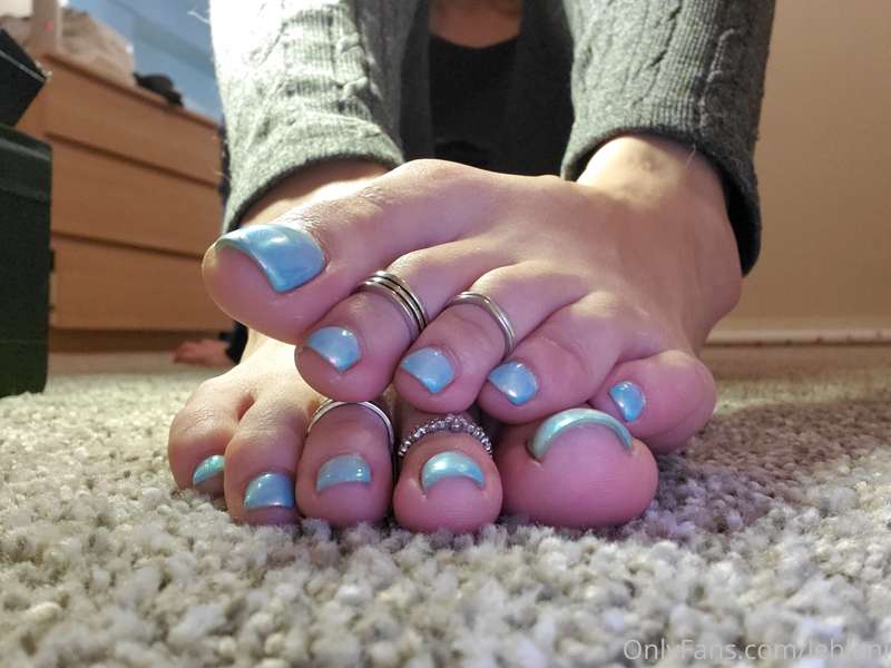 Gonna keep posting these extra pics too :) 
Legit might as w.. 5