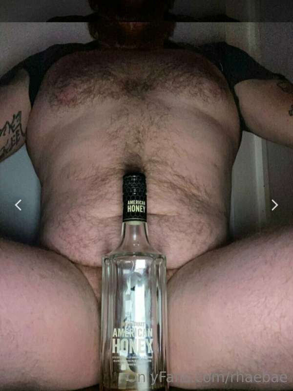 #ad  onlyfans.com/freaky_meerkat  Just a curious bloke from .. 2