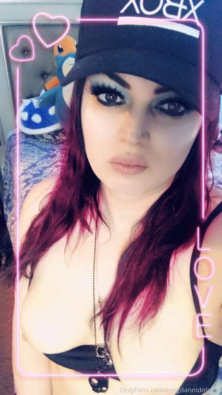 Pics from the other day! Boobs and more boobs. 💙 2
