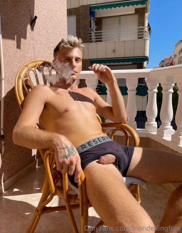 Would you sit on my lap?🔞😈