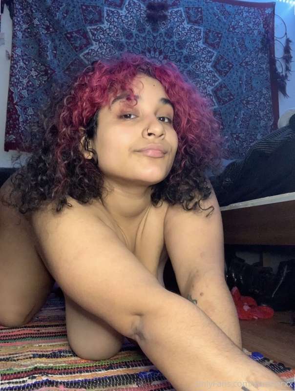 Waiting for someone to cum all in my mouth 😛