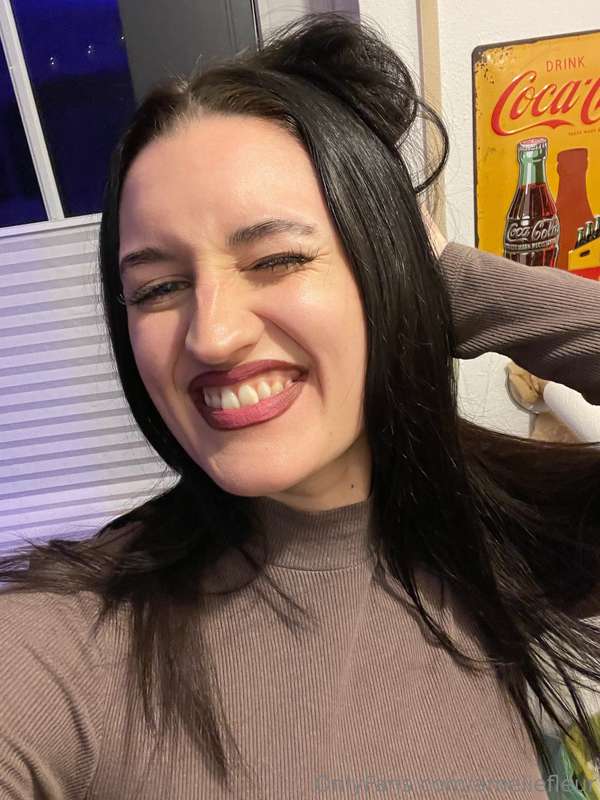 Na mein süßer was machst du gerade? 😘 bin später noch ein bi.. 2