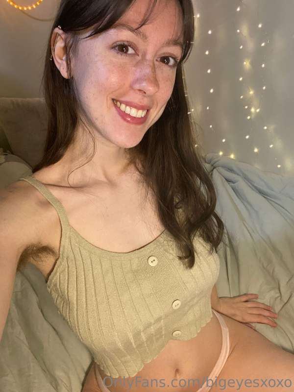 daytime shenanigans on chaturbate! i will also be online lat..