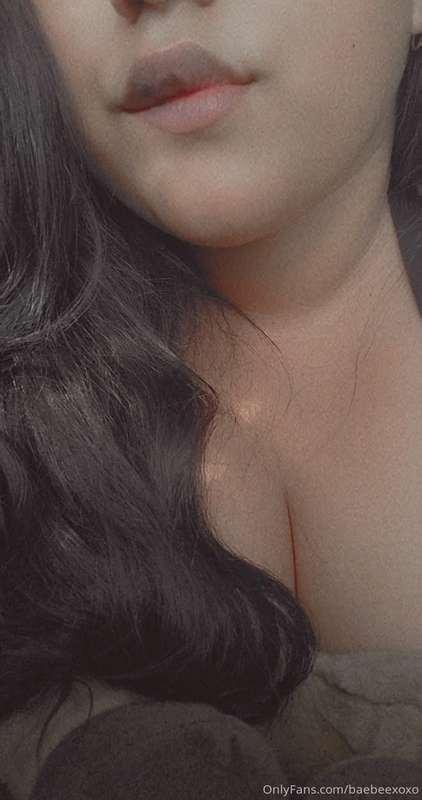 A little tease for my babes 💋 check out my $ content for the..