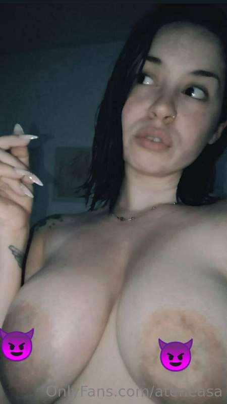 🔥😈 @luc3citatravieza 😈🔥  Fetiches 👣 Virtual girlfriend 👰🤵❤️ ..