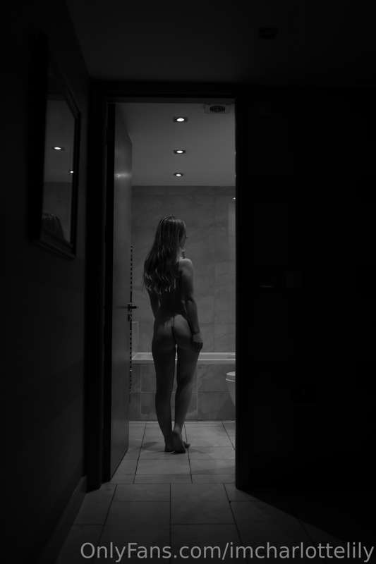 Imcharlottelily - Onlyfans - 18 Apr, 2023