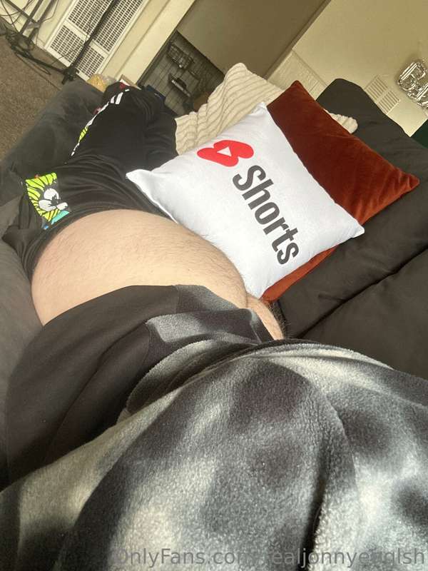 Cheeks out on the couch. Let me know if you wanna see more 😜