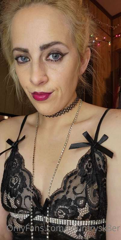 Couple sexy face selfies (; it’s always hot when I got somet.. 2