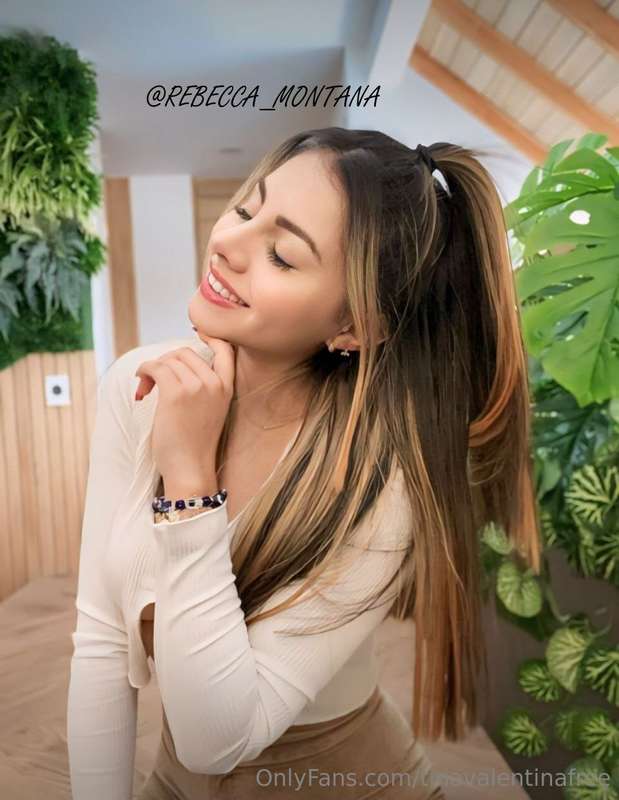 # ****💦❤️ @REBECCA_MONTANA ❤️💦****

I'm bitchy girl who like..